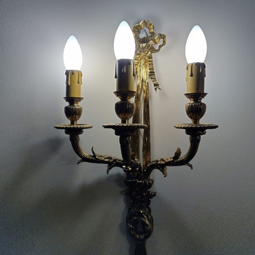 Zdjęcie oferty: Mosiężny stary kinkiet : na 3 żarówki. 3 sztuki 