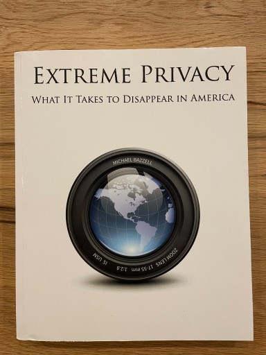 Zdjęcie oferty: Książka Extreme Privacy: What It Takes to Disappea