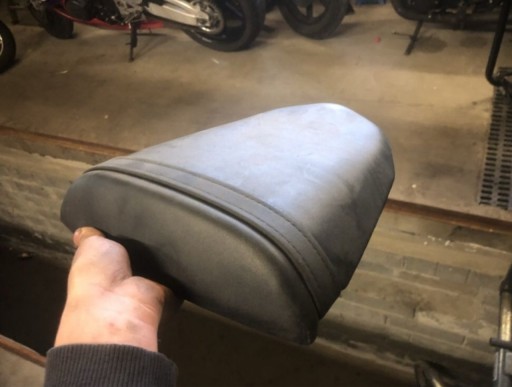 Zdjęcie oferty: Fotel kanapa tył Suzuki gsxr 600 k4 k5 2004, 2005