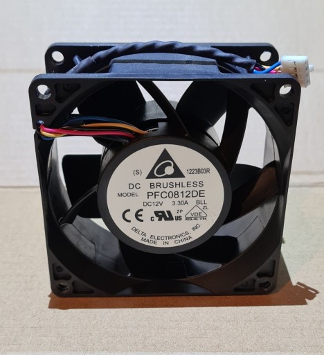 Zdjęcie oferty: Wentylator Delta Electronics 12V 3.3A PFC0812DE