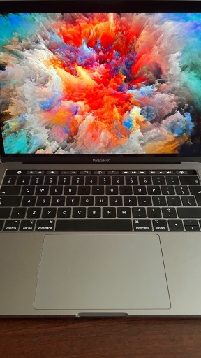 Zdjęcie oferty: MacBook Pro late 2019 128GB/8GB i5