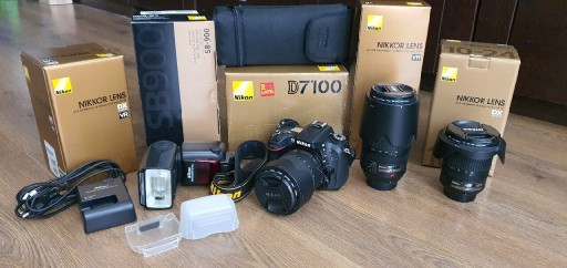 Zdjęcie oferty: Nikon D7100 lampą SB900 i 3 obiektywy