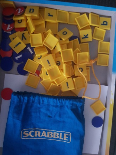 Zdjęcie oferty: Scrabble junior gra planszowa