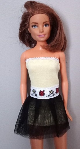 Zdjęcie oferty: Sukienka  dla lalki typu Barbie 