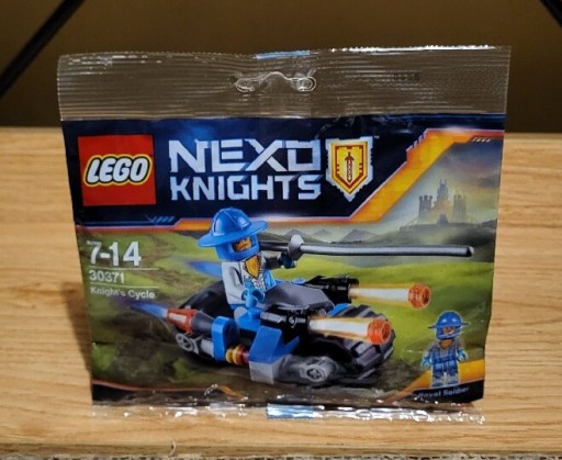 Zdjęcie oferty: Lego Nexo Knights 30371 Pojazd rycerza saszetka