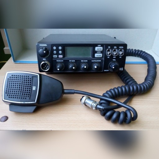 Zdjęcie oferty: Radio CB TTI TCB-880 + antena