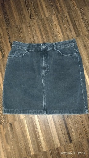 Zdjęcie oferty: Reserved czarna spódnica jeansowa 40 L