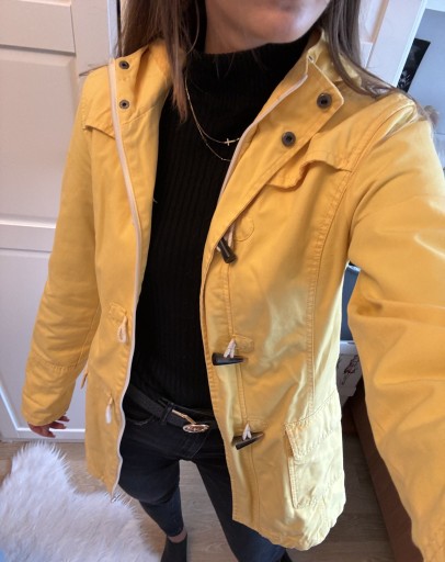 Zdjęcie oferty: Żółty płaszcz z kapturem rozmiar s/m