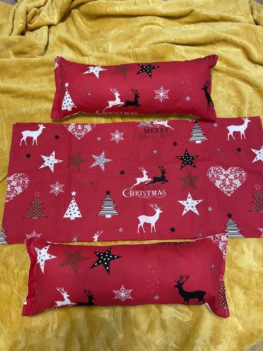 Zdjęcie oferty: Obrus świąteczny i poduszki na święta 