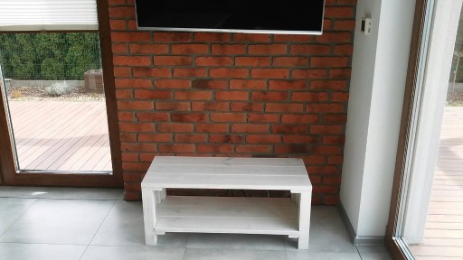 Zdjęcie oferty: Stolik pod telewizor RTV ława - lite drewno sosna