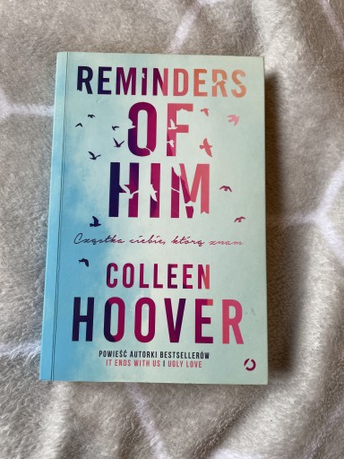 Zdjęcie oferty: Książka Reminders of Him - Colleen Hoower