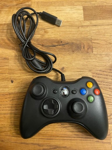 Zdjęcie oferty: Pad do Xboxa 360