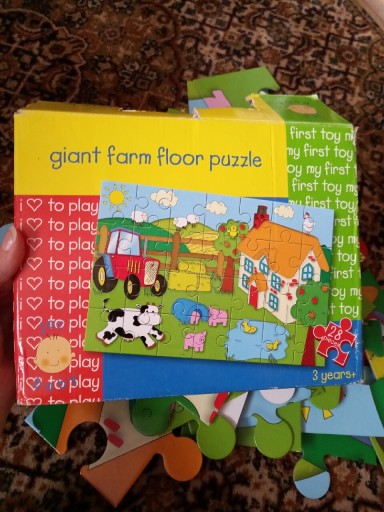 Zdjęcie oferty: Puzzle gigant farma 28 elementów 