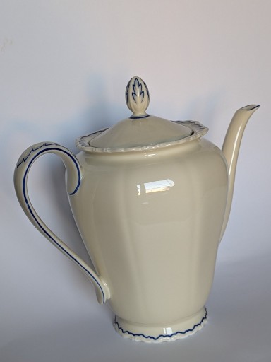 Zdjęcie oferty: DZBANEK SORAU CARSTENS PORZELLAN ECRU I GRANAT/BŁĘKIT