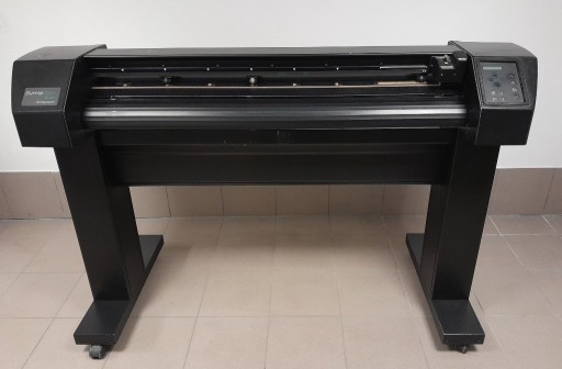 Zdjęcie oferty: Ploter tnący używany marki Summa Sing T1010