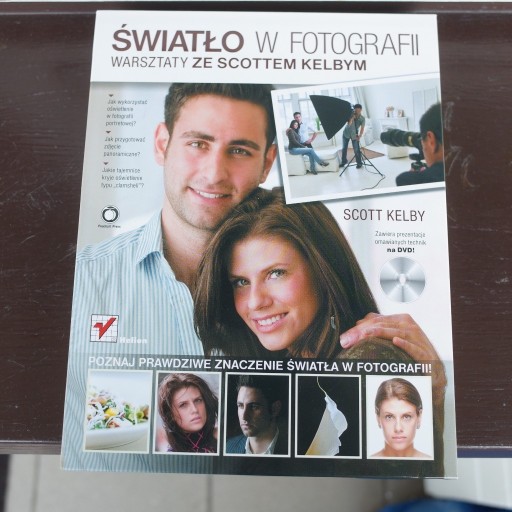 Zdjęcie oferty: ŚWIATŁO W FOTOGRAFII WARSZTATY ZE SCOTT KELBYM DVD