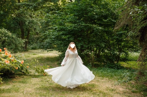 Zdjęcie oferty: Suknia ślubna boho koronkowa r. 42 JK design