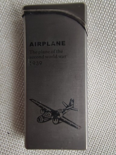Zdjęcie oferty: Zapalniczka kolekcjonerska rocznicowa z samolotem.