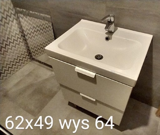 Zdjęcie oferty: Szafka łazienkowa wisząca z umywalką