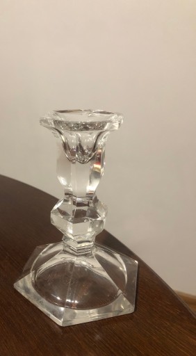 Zdjęcie oferty: Piękny szklany świecznik