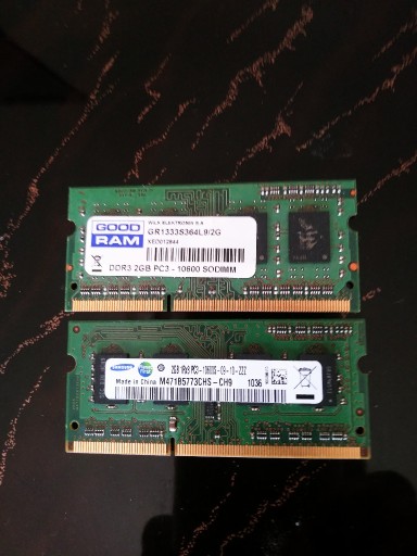 Zdjęcie oferty: Pamięć RAM 2x2GB  DDR3 10600