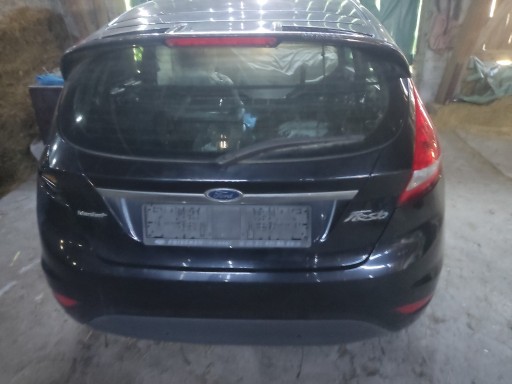 Zdjęcie oferty: Ford Fiesta Mk7 pokrywa klapa bagaznika