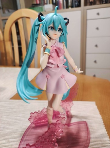 Zdjęcie oferty: Figurka Anime Hatsune Miku Vocaloid