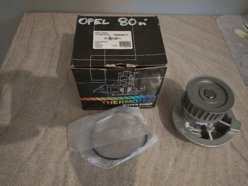 Zdjęcie oferty: Opel pompa cieczy chłodzące thermotec d1x023tt