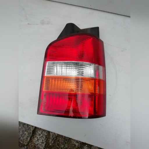 Zdjęcie oferty: Tylne lampy 7HO VW T5