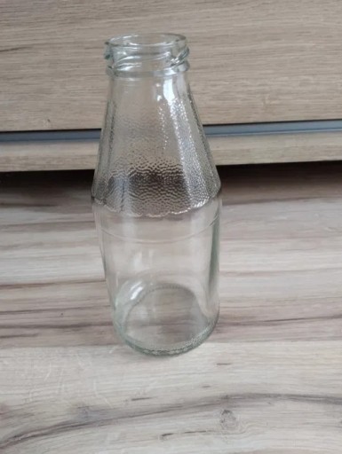 Zdjęcie oferty: Butelki szklane na soki,mleko 0,5l 10szt.