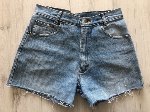 Zdjęcie oferty: Krótkie spodenki szorty jeansowe wysoki stan 36 S