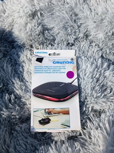 Zdjęcie oferty: Grundig bezprzewodowa ładowarka 