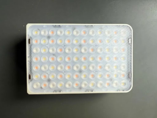 Zdjęcie oferty: amaran Ace 25c LED Mini On-camera Light