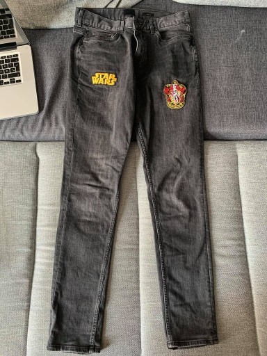 Zdjęcie oferty: Spodnie jeansy skinny fit H&M z naszywkami rozm 30