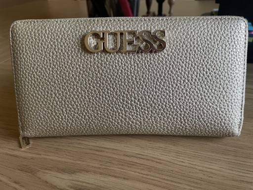 Zdjęcie oferty: Portfel Guess