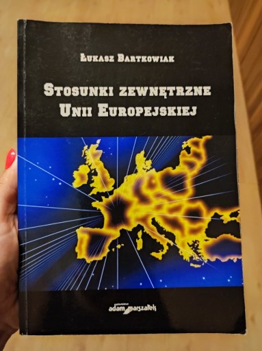 Zdjęcie oferty: Stosunki zewnętrzne UE