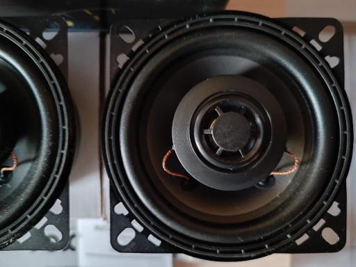 Zdjęcie oferty: Głośniki samochodowe dwudrożne para 2x80W DIN