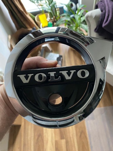 Zdjęcie oferty: Znaczek Volvo XC60 II pod kamerę