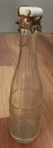 Zdjęcie oferty: Butelka szklana po piwie Alpo z zamknięciem