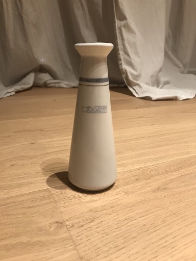 Zdjęcie oferty:  porcelanowy wazon społem 