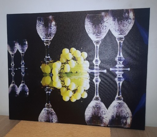Zdjęcie oferty: Obraz lustrzane odbicie winogron kieliszki 