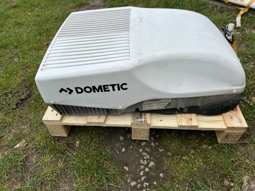 Zdjęcie oferty: KLIMATYZACJA DACHOWA DOMETIC FJ-2200 DO PRZYCZEPY