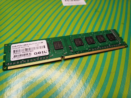 Zdjęcie oferty: Pamięć RAM 4GB DDR3 Geil 1600MHZ