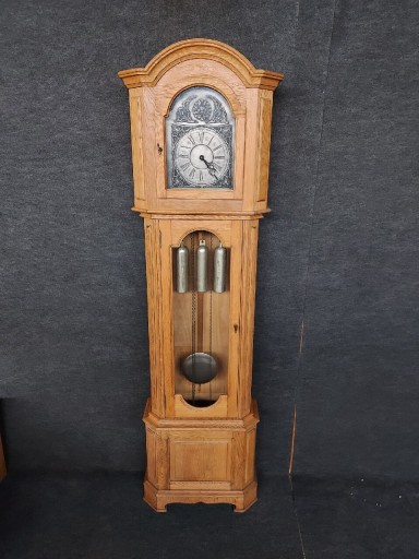 Zdjęcie oferty: Zegar stojący kwadransowy dębowy 