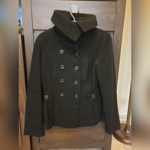Zdjęcie oferty: Płaszcz kurtka flauszowa Reserved 38 czarna