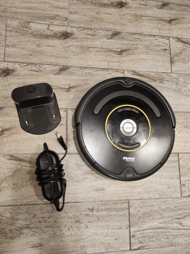 Zdjęcie oferty: ROOMBA 650 ODKURZACZ AUTOMATYCZNY TANIO !!!!