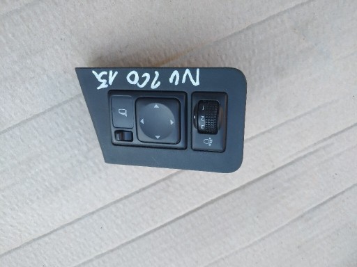 Zdjęcie oferty: Przełącznik lusterek regulacja panel Nissan NV200