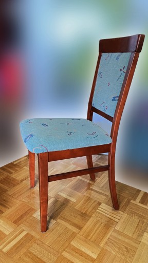 Zdjęcie oferty: Komplet 6 krzeseł drewnianych tapicerowanych