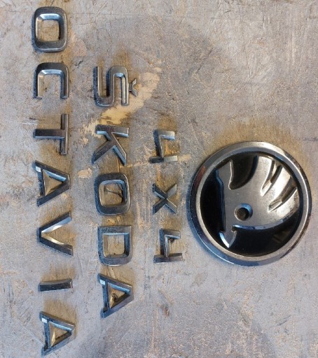 Zdjęcie oferty: Zestaw Emblematy Skoda Octavia 4x4