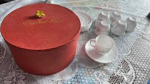 Zdjęcie oferty: ARC France zestaw porcelanowy kawa herbata 6 szt